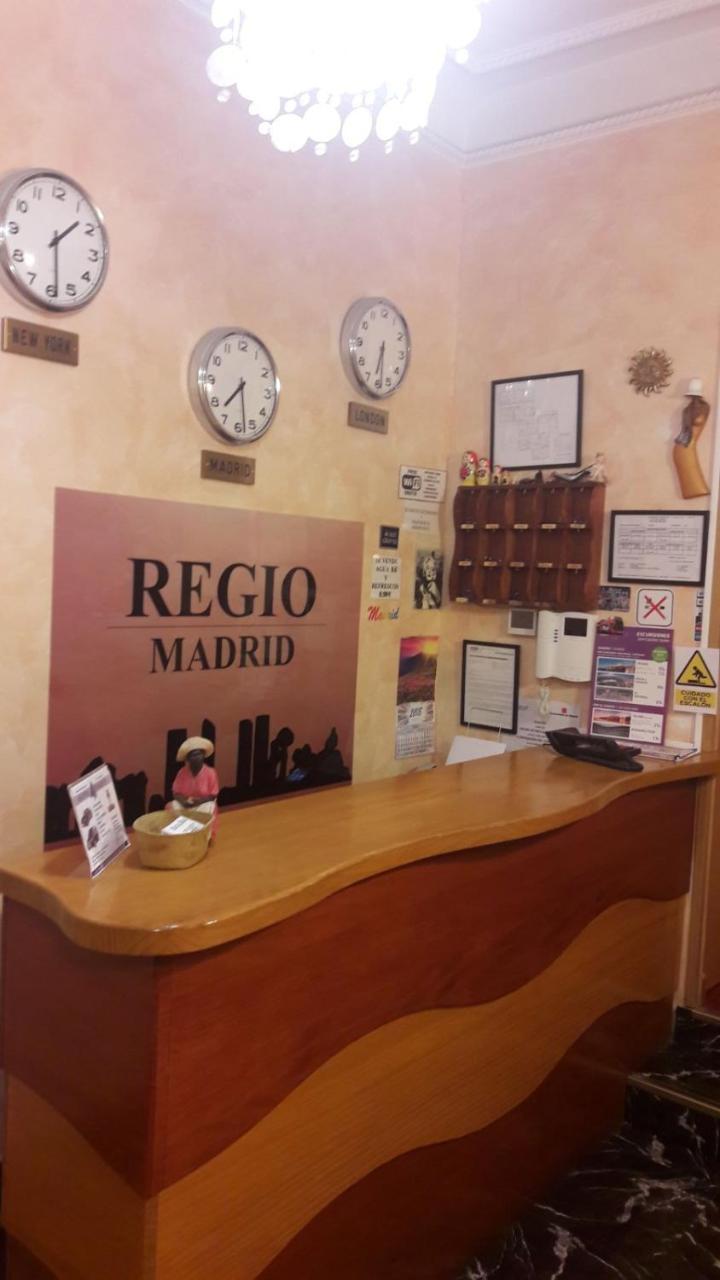 Hostal Regio Madri Exterior foto